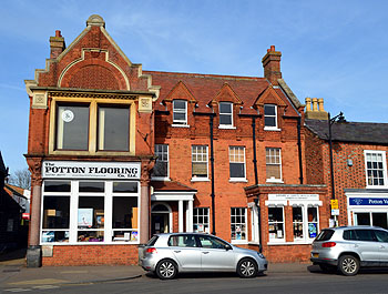 7 Market Square February 2013